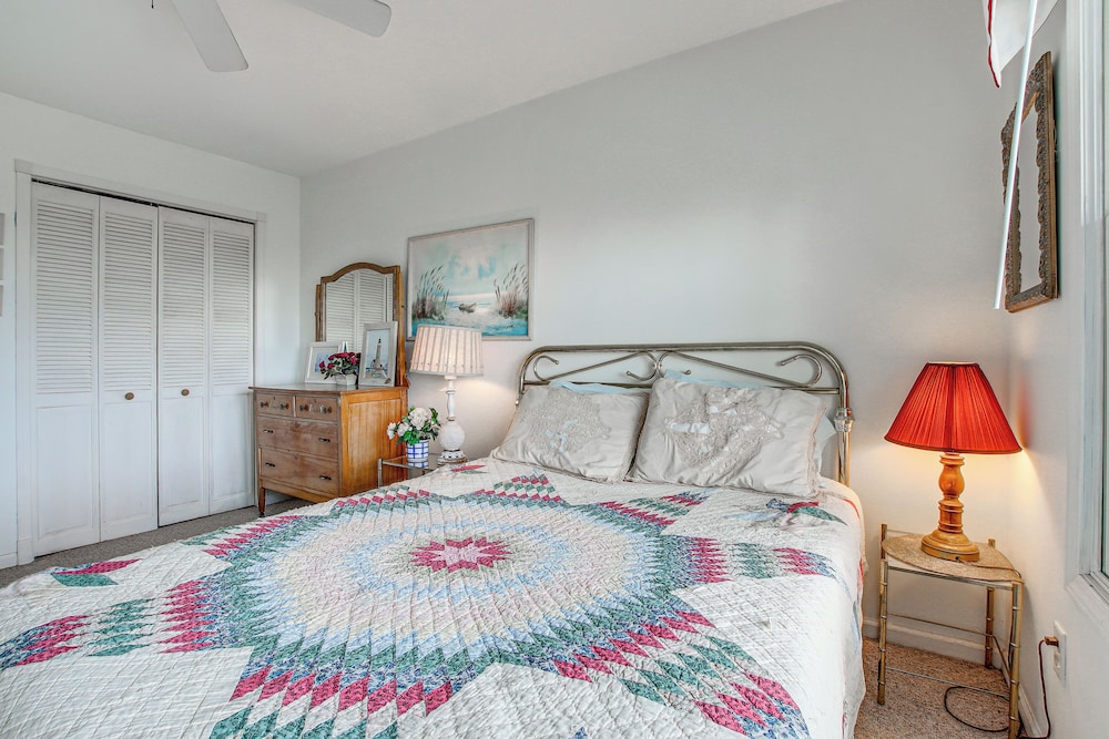 House (2 Bedrooms) photo 2