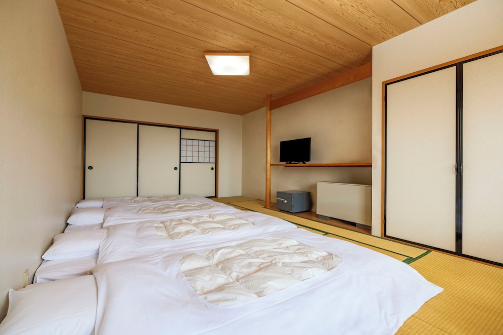 Japanese Style Room, Non Smoking (No Room Cleaning Service) photo 3