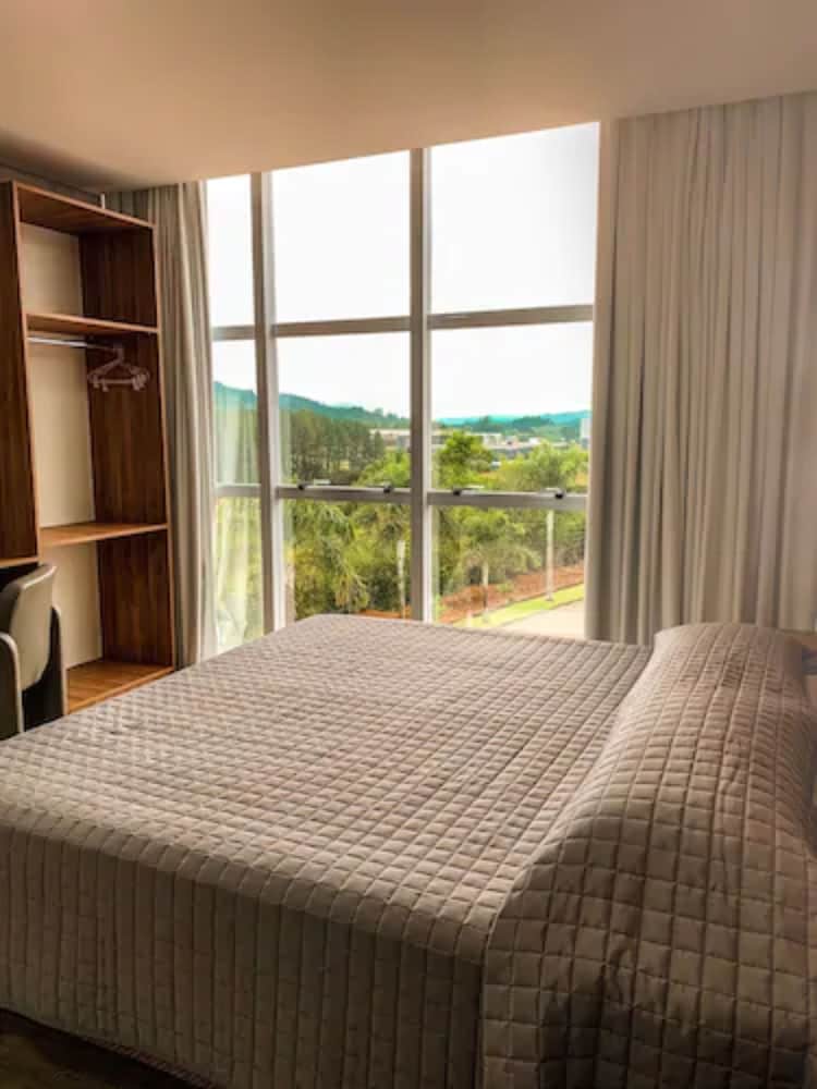 Deluxe Double or Twin Room - Photo 1
