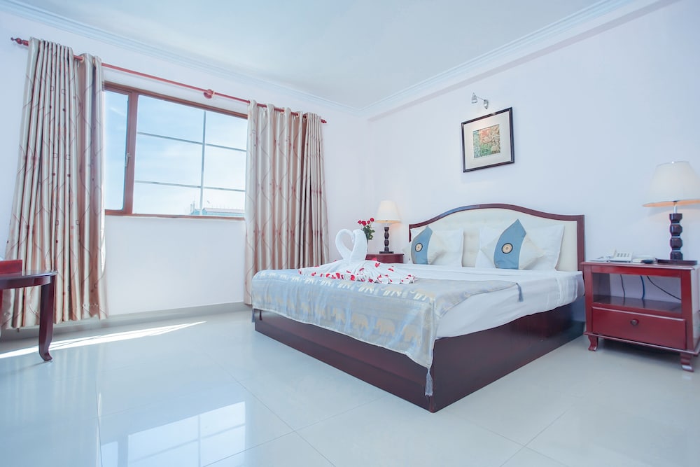 Exclusive Double Room, 1 Bedroom, Non Smoking, City View photo 1