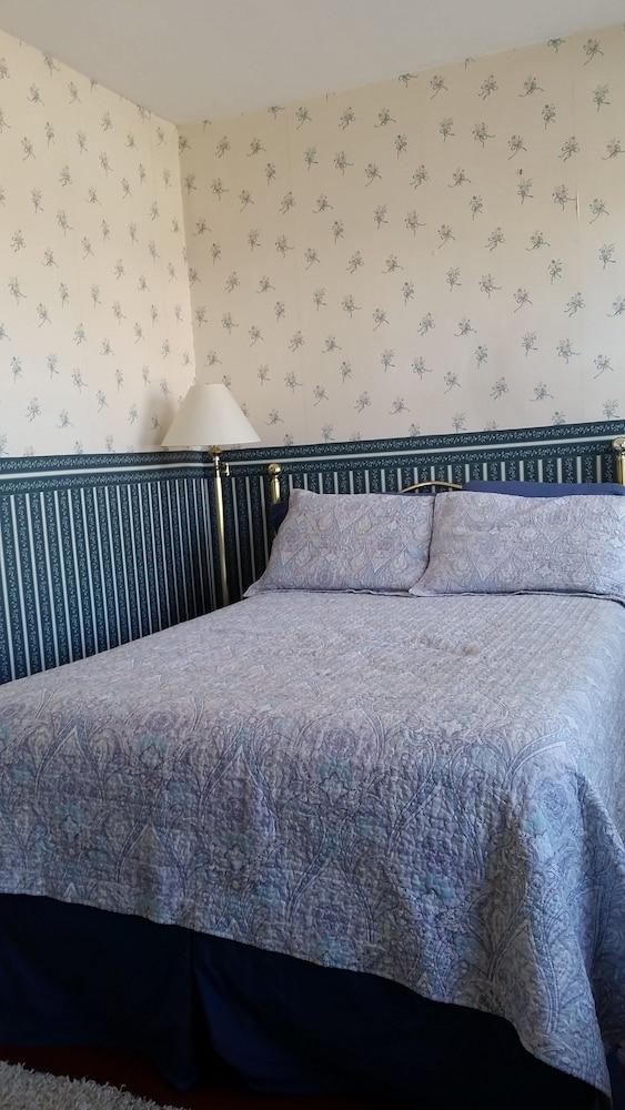 Wisteria Room, 1 Double Bed With 1 Twin