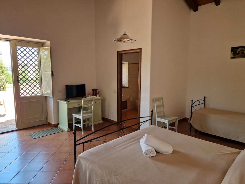 Superior Quadruple Room photo 1