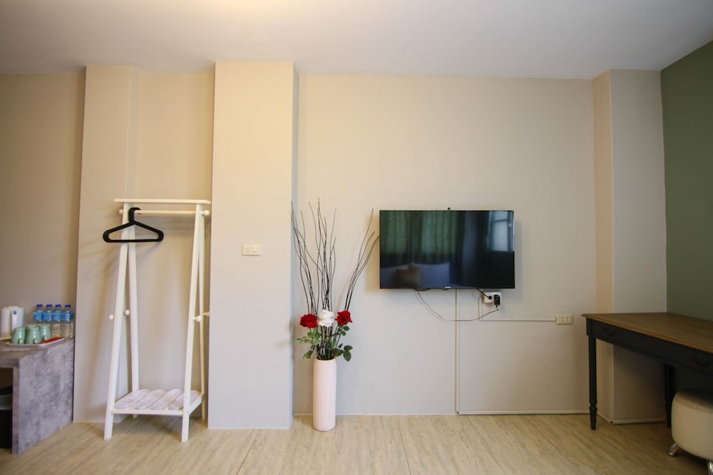 Deluxe Quadruple Room, 2 Double Beds, Mountain View photo 3