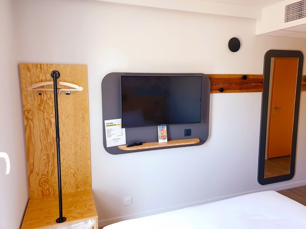 Room, Multiple Beds (Tribu) - Photo 4