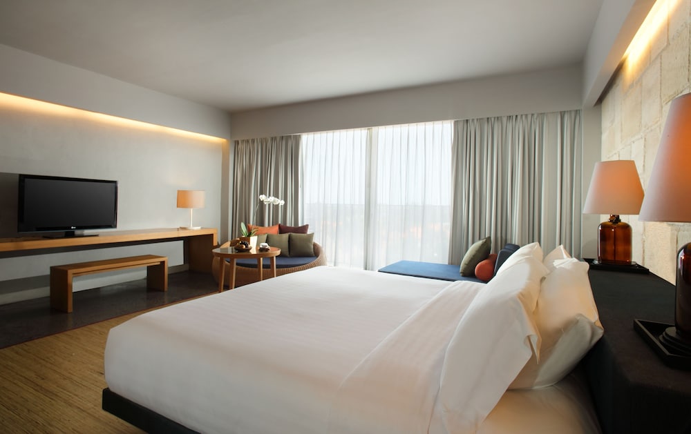 Available room