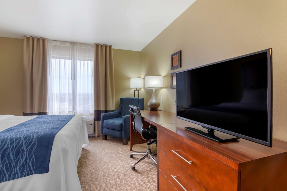 Standard Room, 2 Queen Beds, Non Smoking photo 3