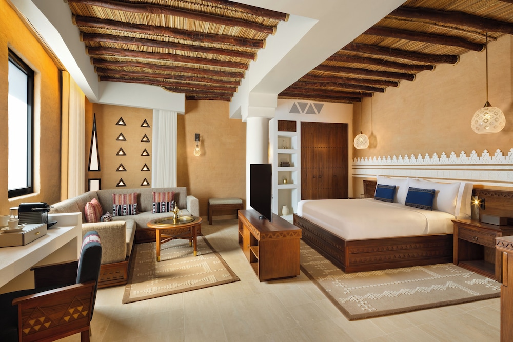 Suite, 1 Bedroom - Photo 3