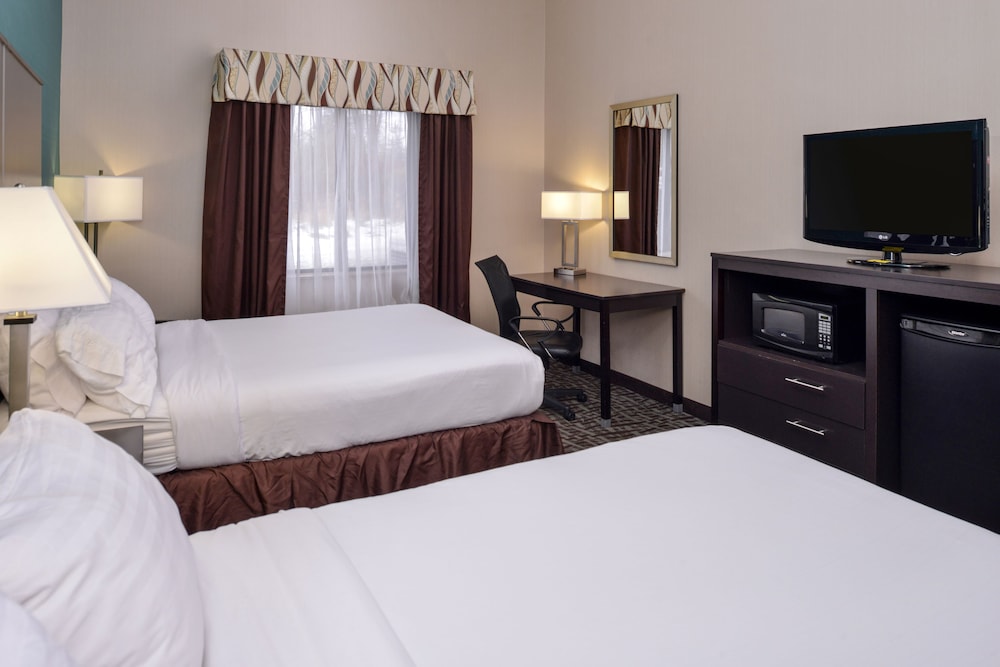 Standard Room, 2 Queen Beds, Accessible (Mobil Roll Shower) - Photo 1