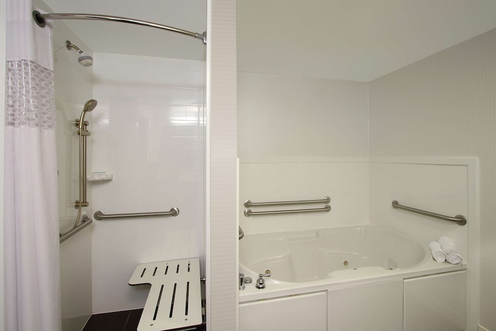 Studio, Accessible, Non Smoking - Photo 3