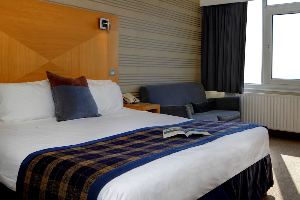 Deluxe Room, 1 King Bed, Non Smoking, Sea View - Photo 5