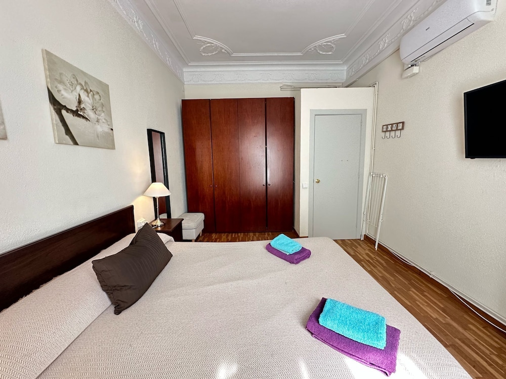 Comfort Double Room, Shared Bathroom photo 2