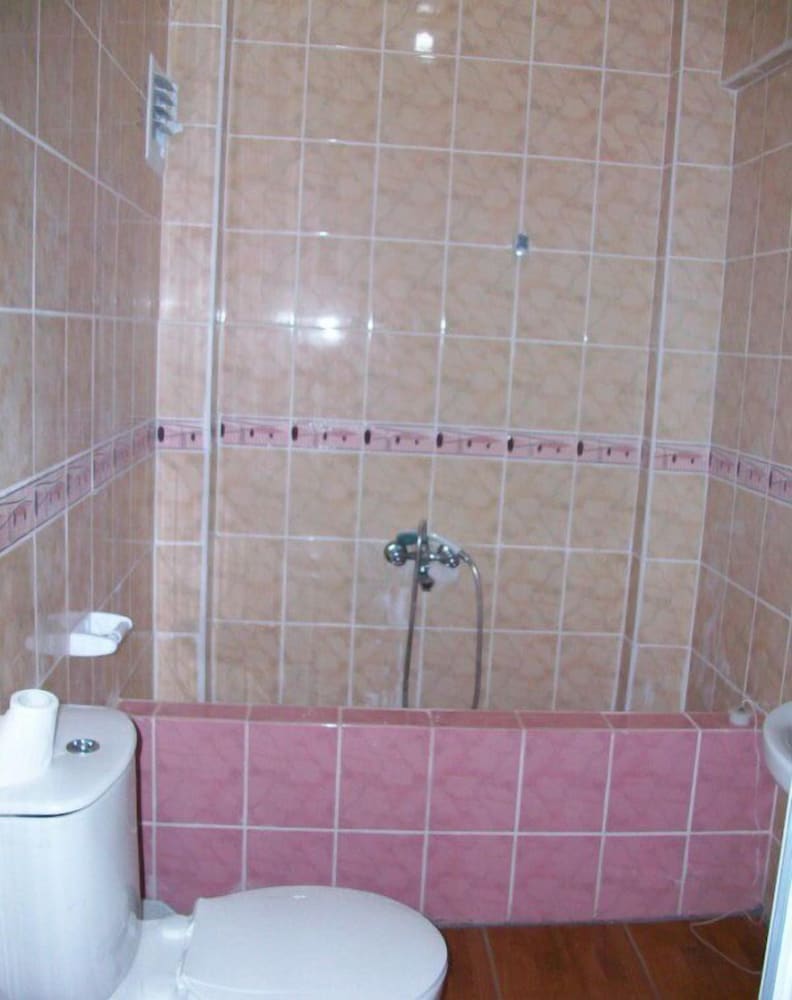 Standard Room photo 3