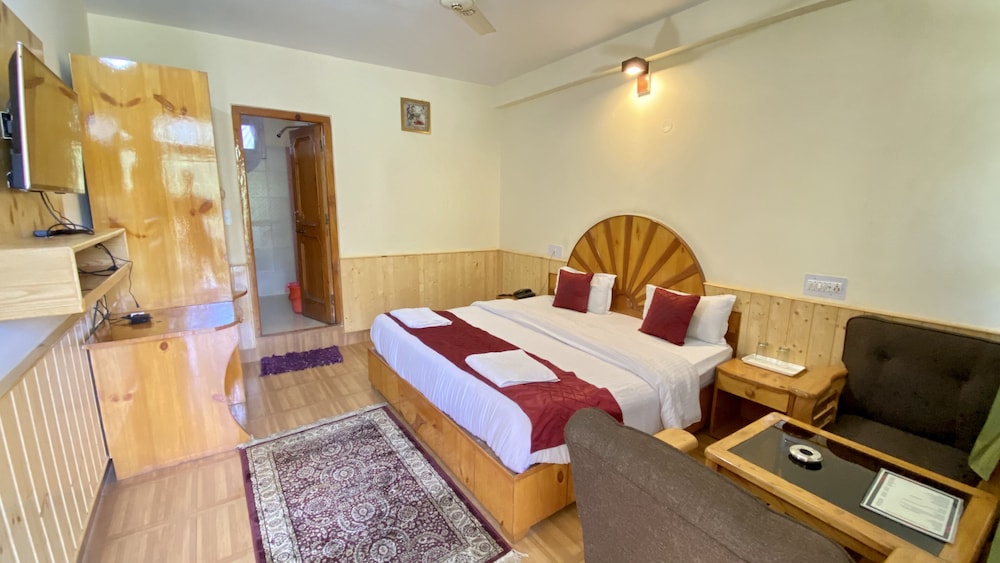 Premium Double Room photo 3