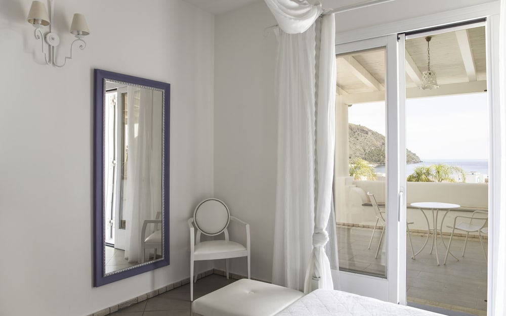 Superior Double Room, Sea View (Solarium) - Photo 6
