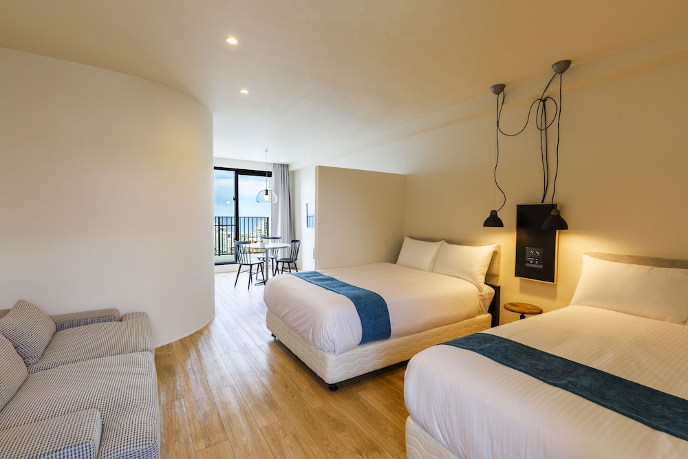 Design Twin Room, Non Smoking, Ocean View - Photo 2