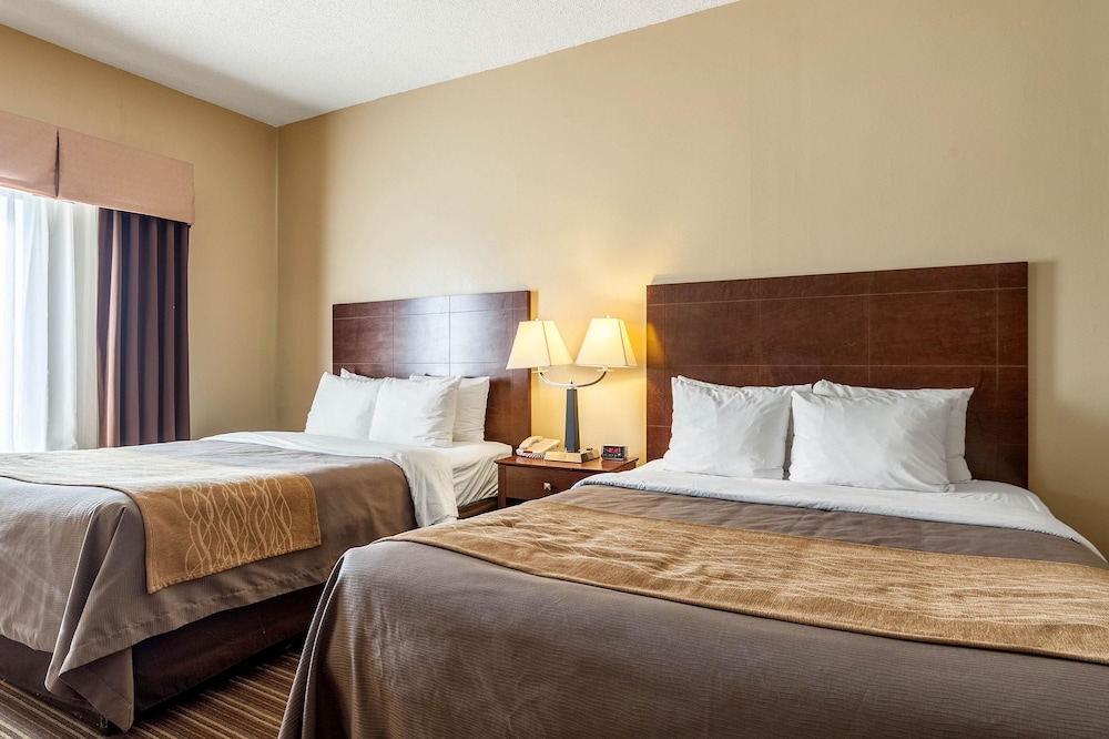 Standard Room, 2 Queen Beds, Non Smoking