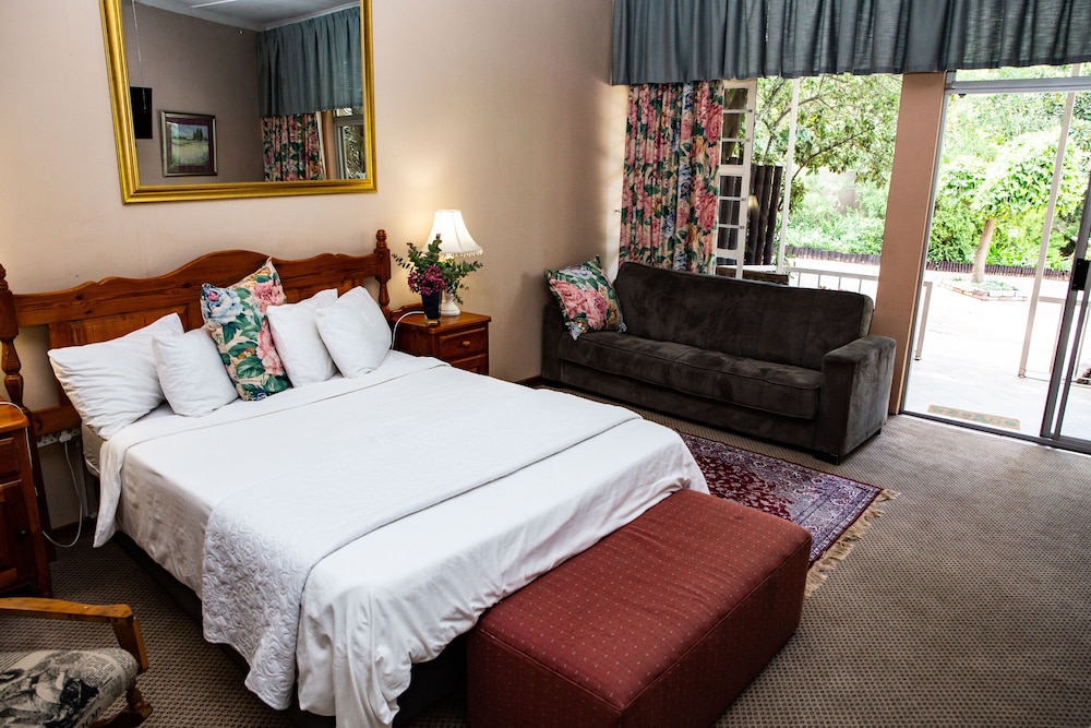 Luxury Double Room (Downstairs) photo 1