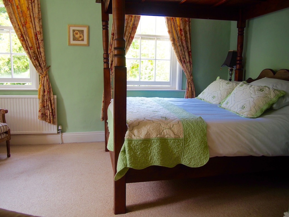Family Double Room (Four Poster Bed)