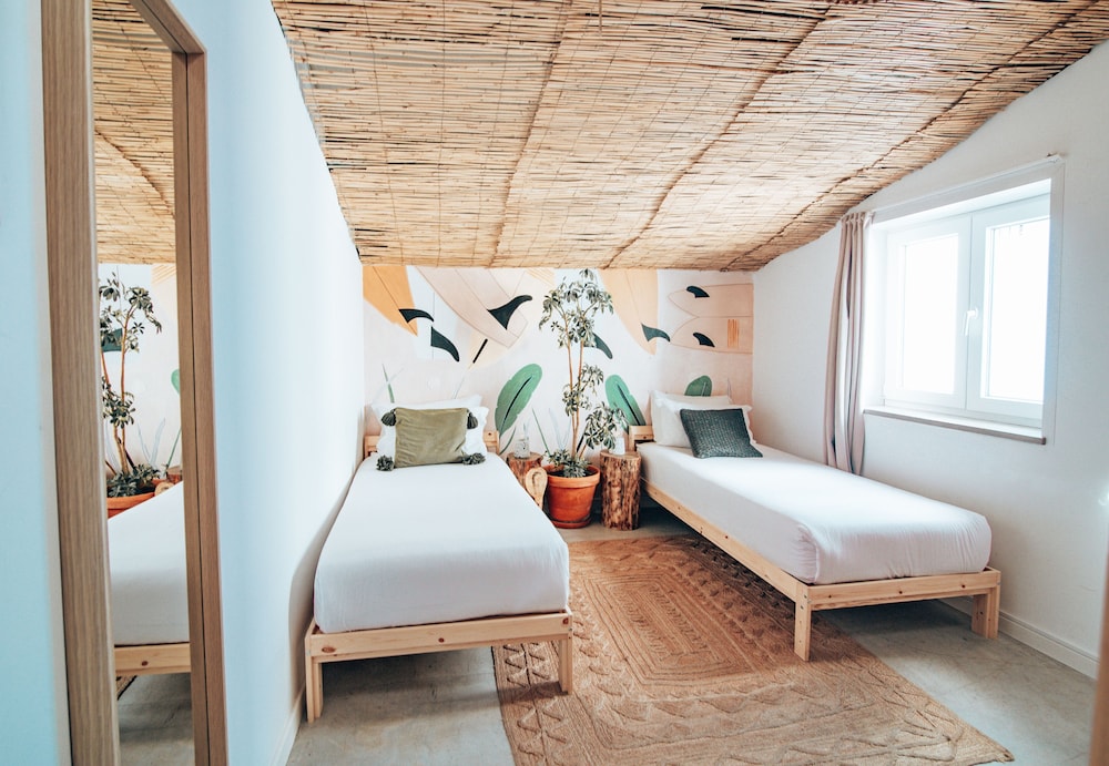 Family Quadruple Room, Shared Bathroom
