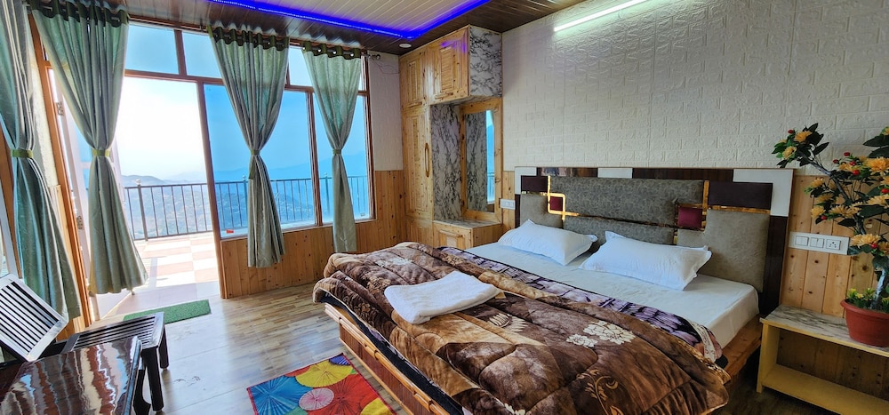 Deluxe Double or Twin Room, Mountain View