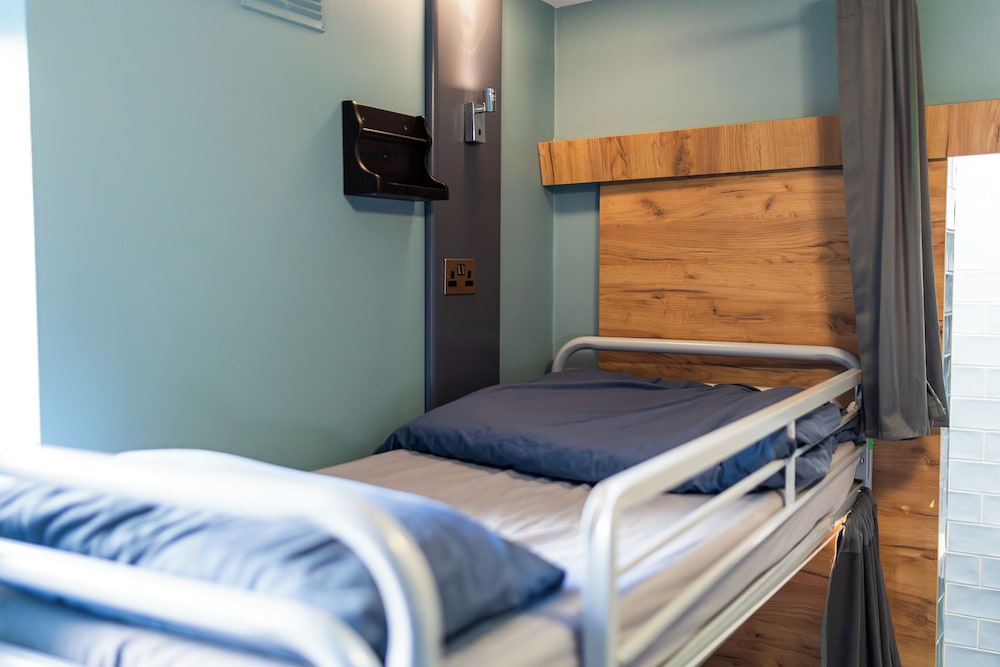 Shared Dormitory, Ensuite (12 Bed) photo 1