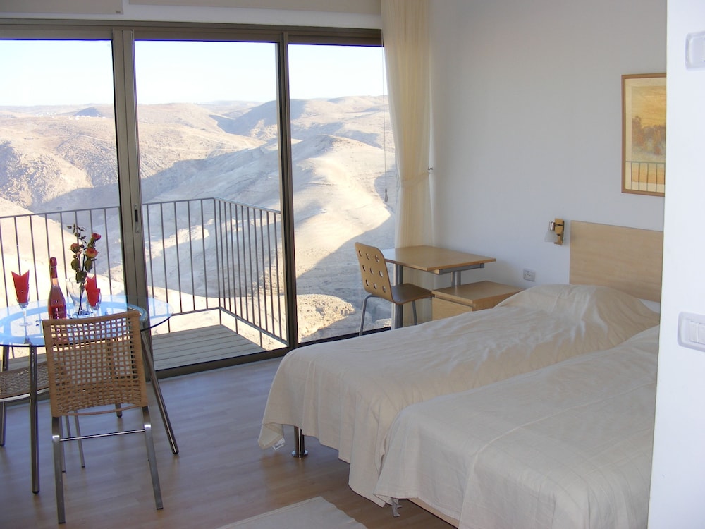 Panoramic Double Room, Mountain View photo 2