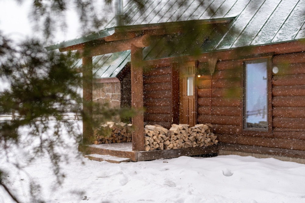 Mountain Chalet - Photo 3