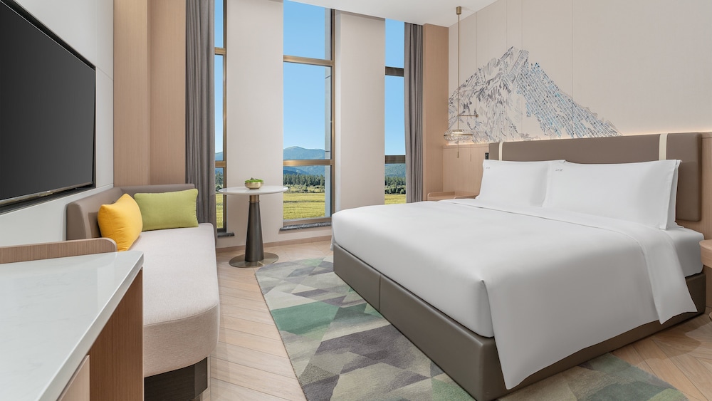 Standard Room, 1 King Bed