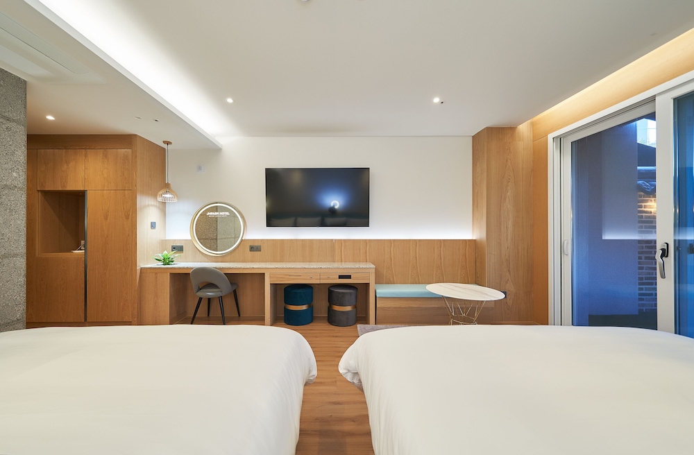Terrace Twin - Photo 5