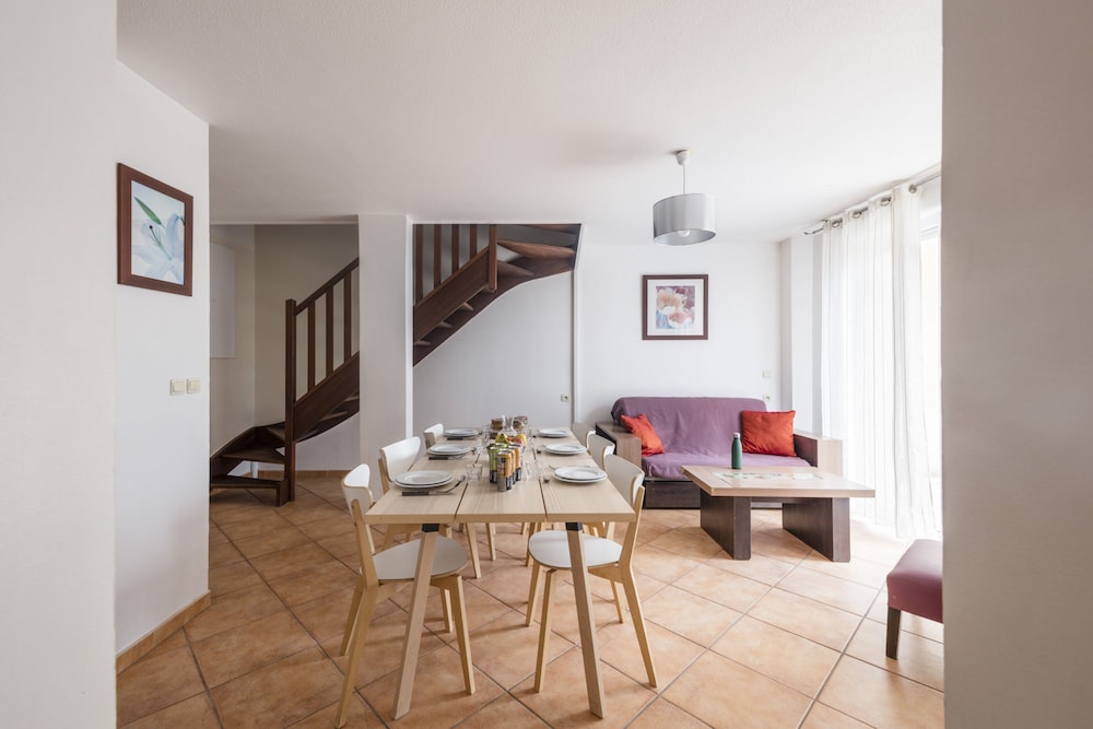 Villa, 2 Bedrooms (for 6) - Photo 3