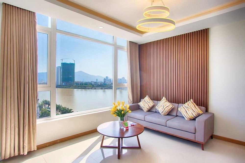 Two Bedrooms Suite with Partial River View photo 1