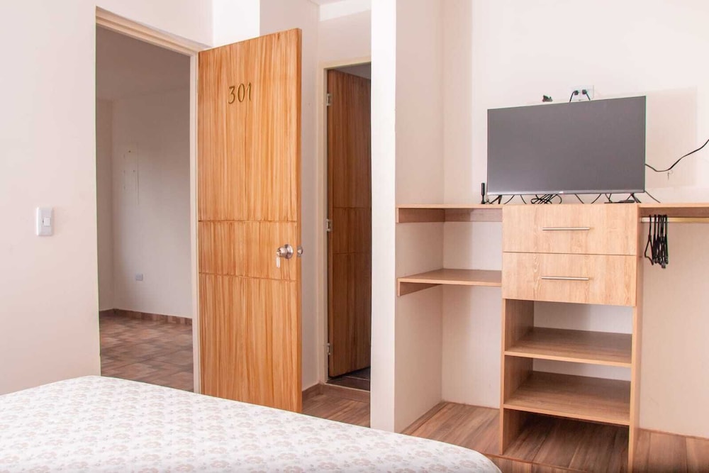 Standard Room, 1 Bedroom photo 2
