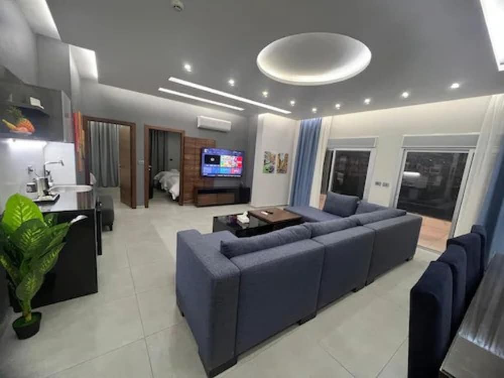 Executive Suite, 2 Bedrooms, Terrace, City View photo 1