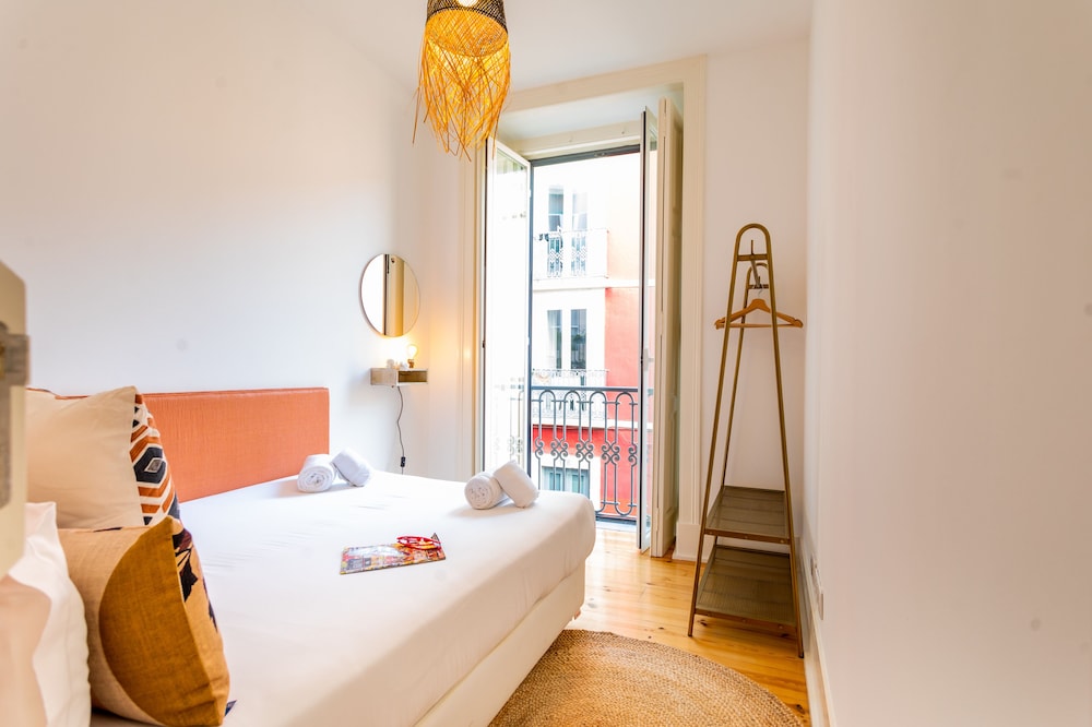 Apartment, 2 Bedrooms (Rua do Sol a Santa Catarina, 26)