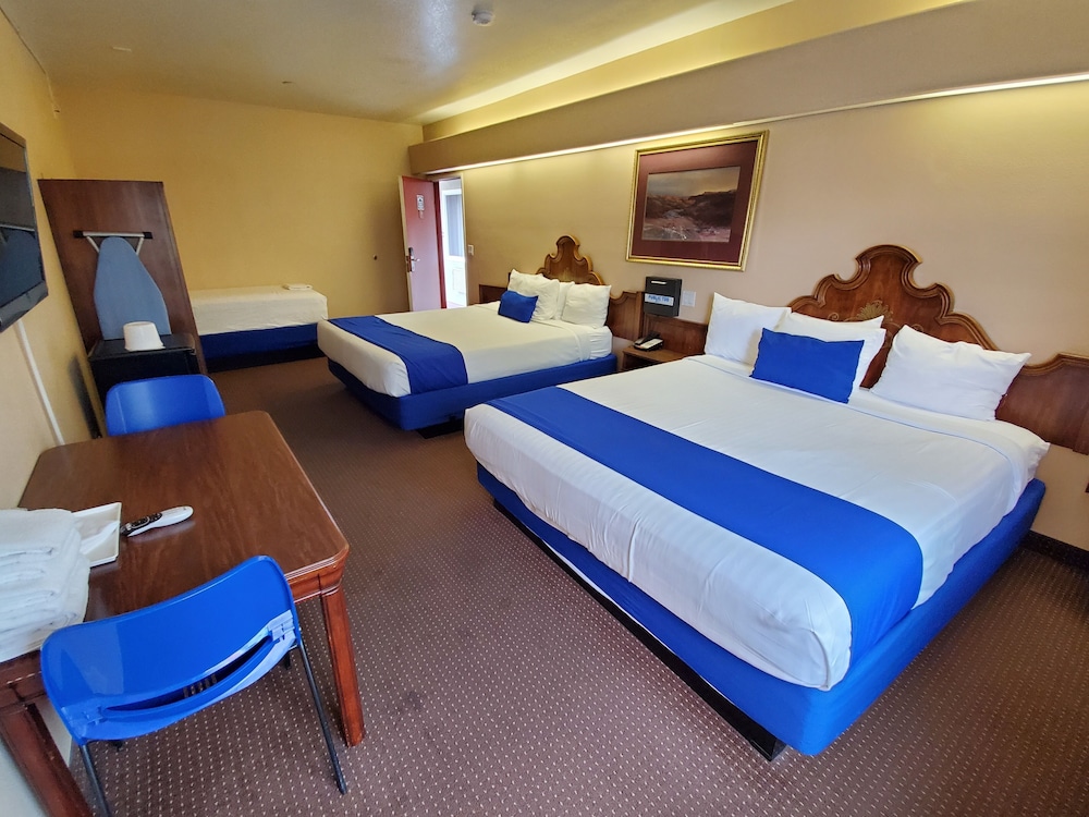 Colony Inn - North Hollywood - Hotel Near Universal Studios
