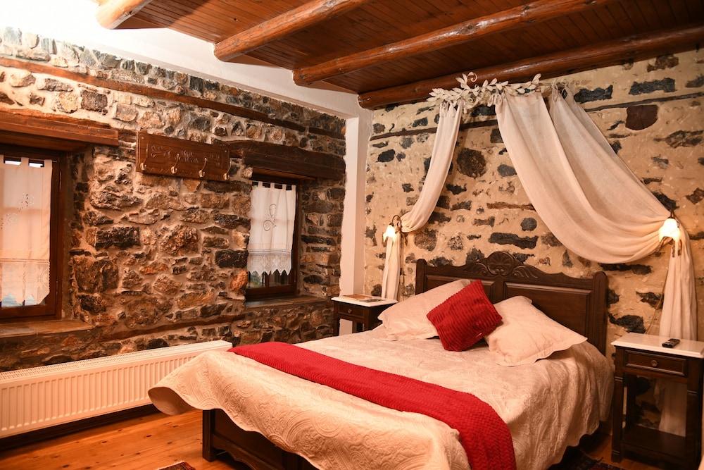 Traditional Room