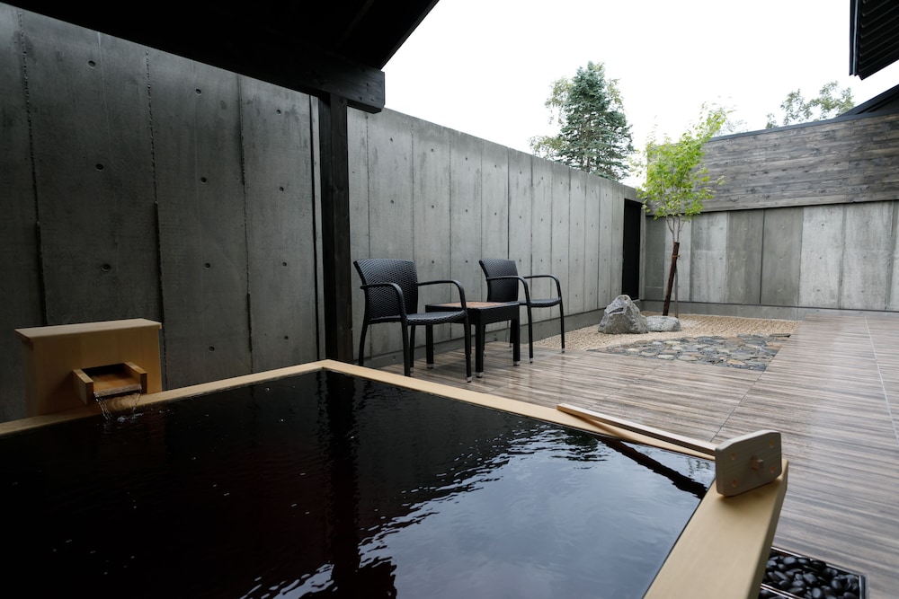 Superior Twin Room with Open Air bath - Non-Smoking photo 3