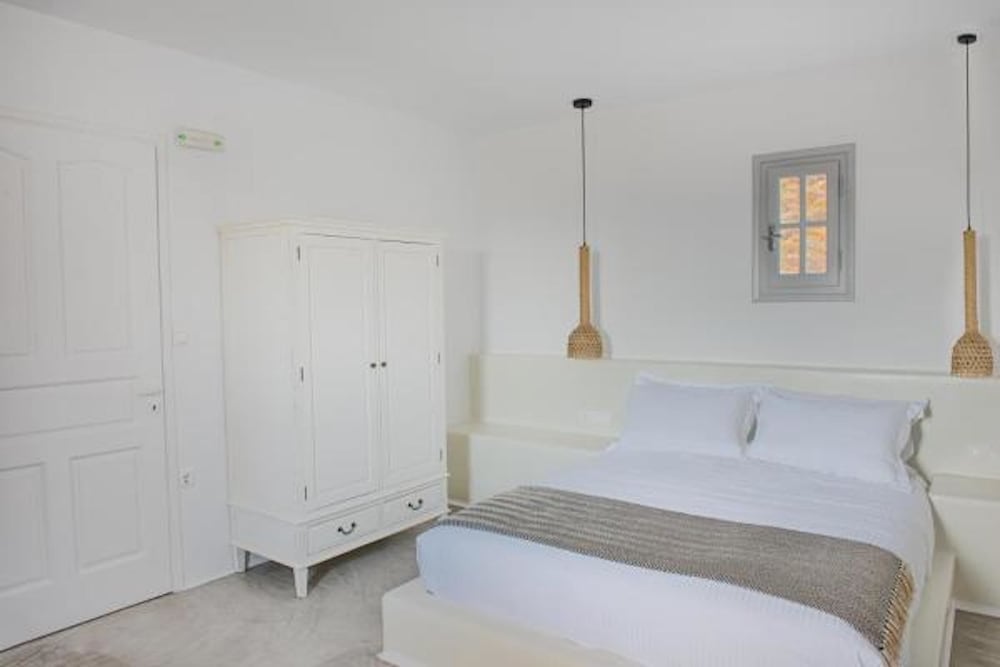 Luxury Villa, 1 Bedroom, Hot Tub, Sea View