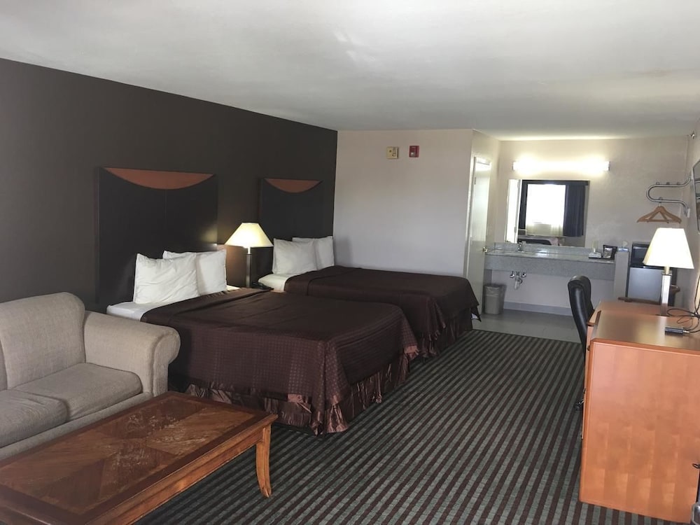 Standard Double Room, 2 Double Beds photo 2