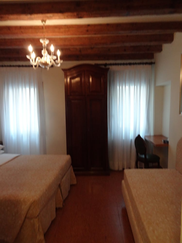 Standard Triple Room photo 1
