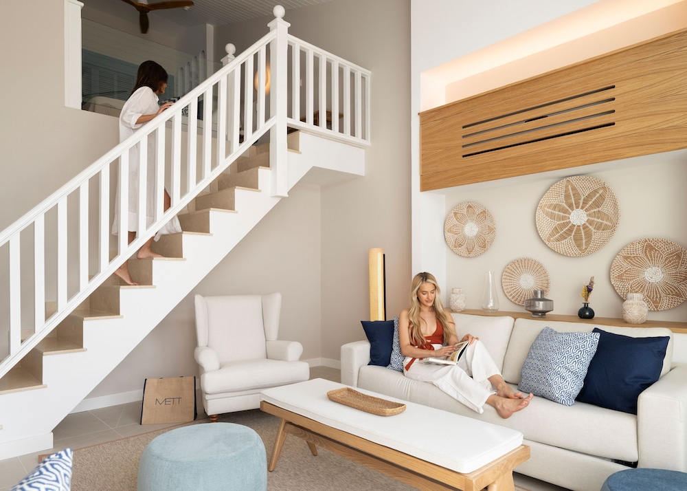 Sea view Mezzanine Suite