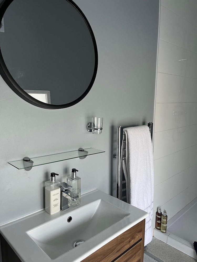 Double Room, Ensuite - Photo 4