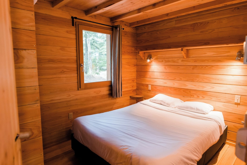 Deluxe Chalet, 2 Bedrooms photo 3