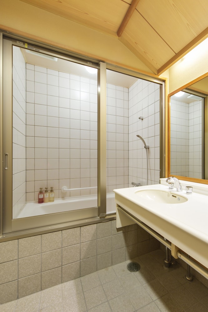Japanese Style Room, NonSmoking ,Lake side, [Dinner private room or GST room/JP BF in restaurant photo 3