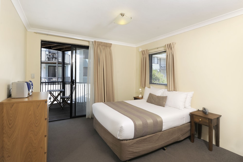 Two Bedroom Family Apartment - Photo 6