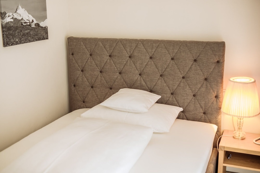 Premium Single Room, 1 Bedroom, Balcony