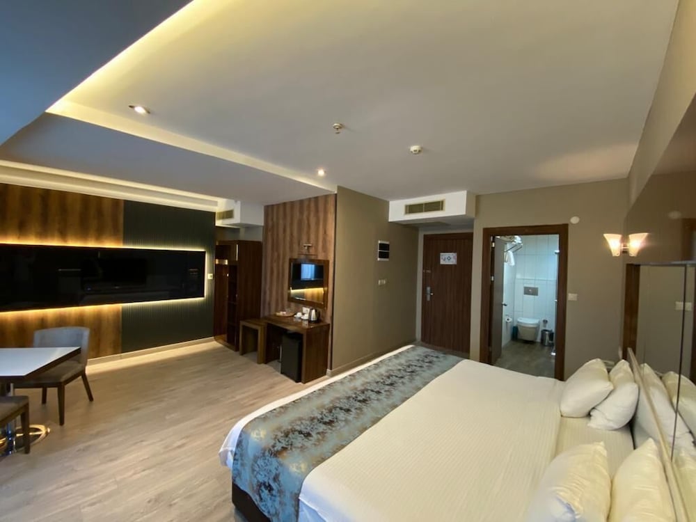Standard Double Room photo 3