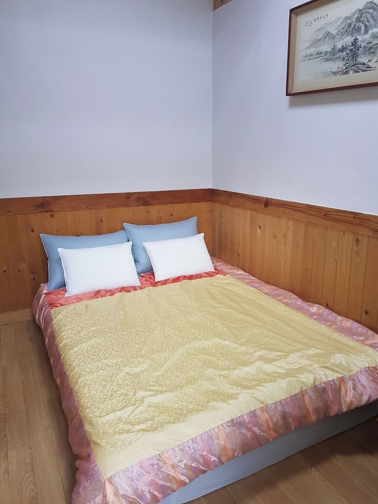 Traditional Room (Ssang-Doong-Ee) photo 2