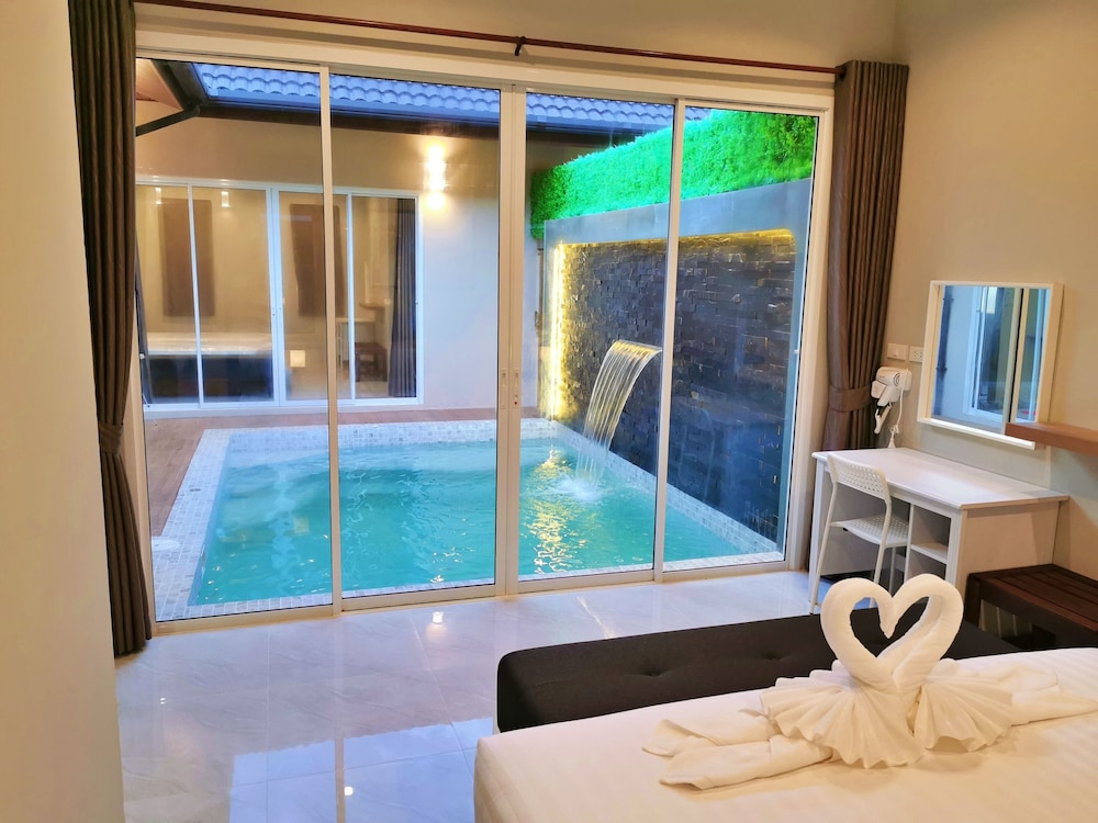 Superior Villa, 2 Bedrooms, Private Pool - Photo 9