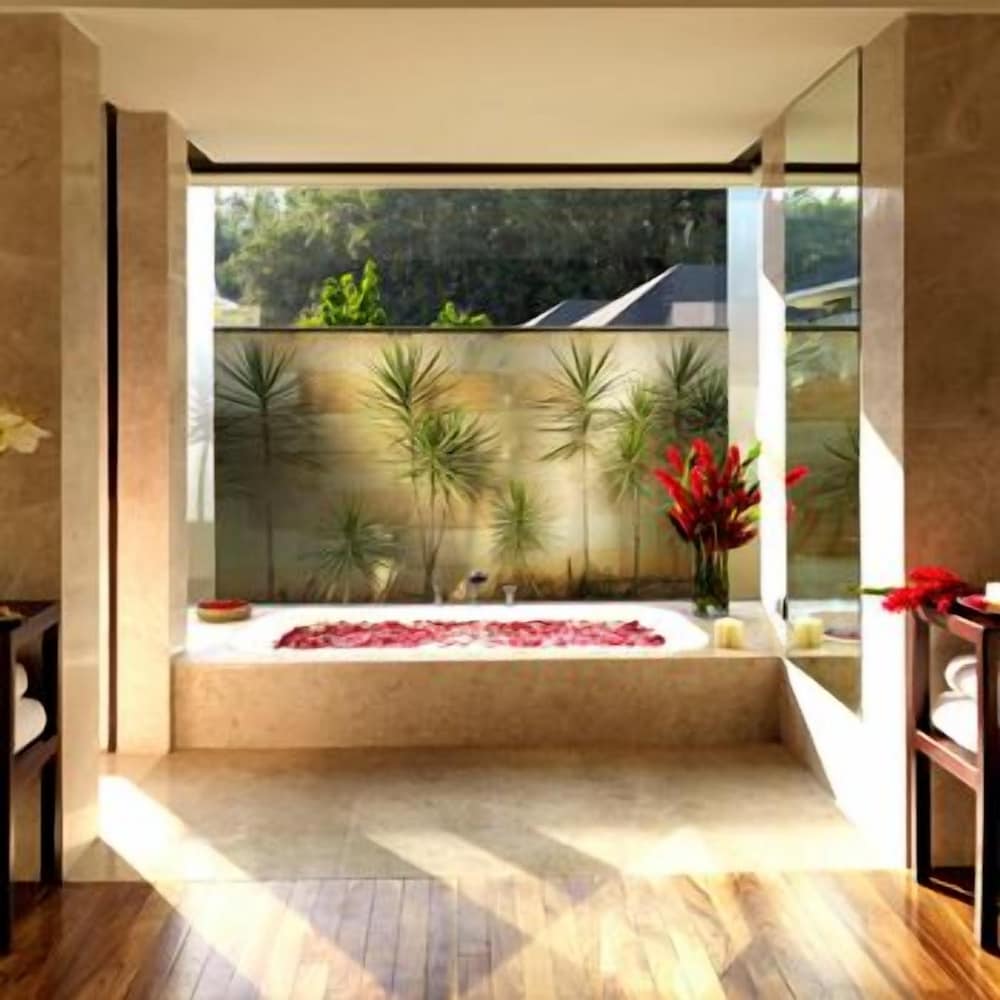 Estate Pool Villa Twin Bed photo 2
